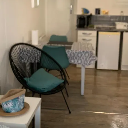 Entre Et Mer, Votre En Solo Ou En Duo *